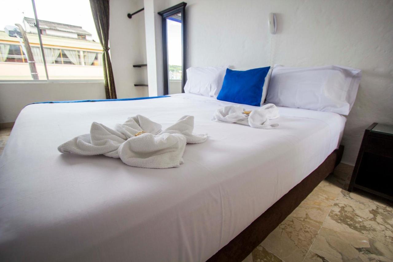 Blue Star Hotel Melgar Extérieur photo