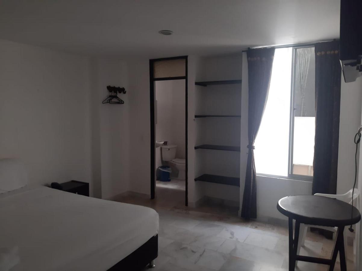 Blue Star Hotel Melgar Extérieur photo
