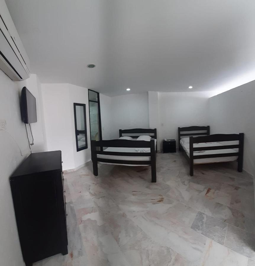Blue Star Hotel Melgar Extérieur photo