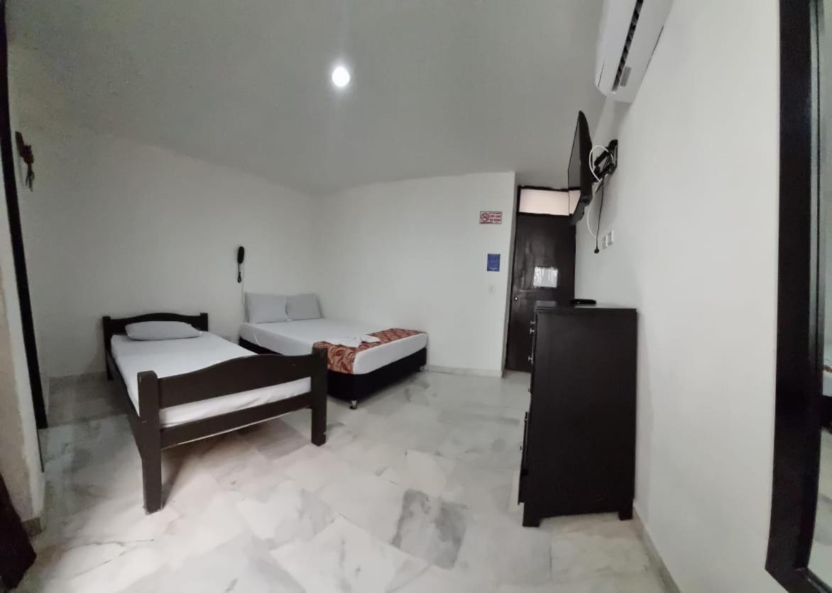Blue Star Hotel Melgar Extérieur photo