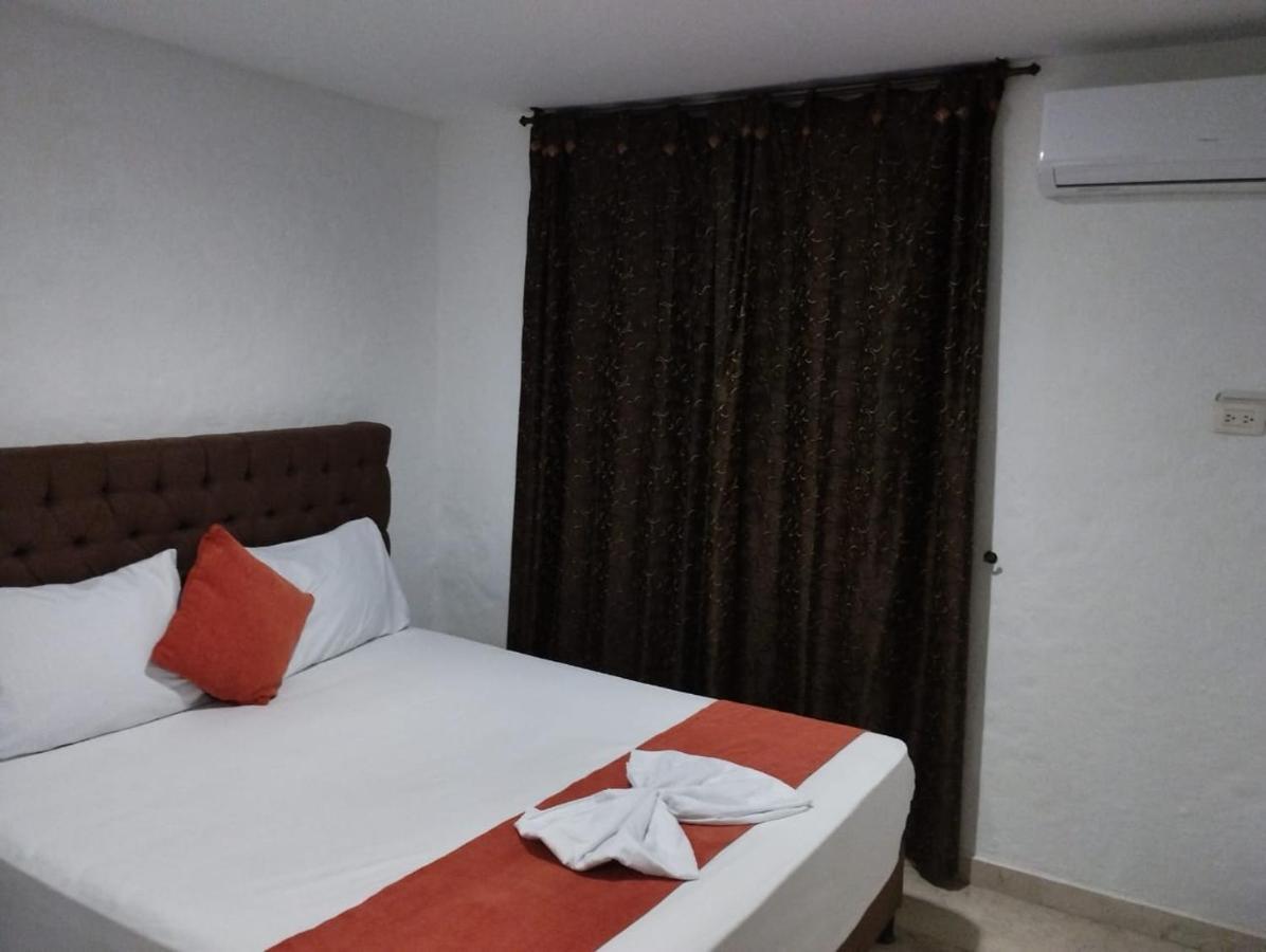 Blue Star Hotel Melgar Extérieur photo