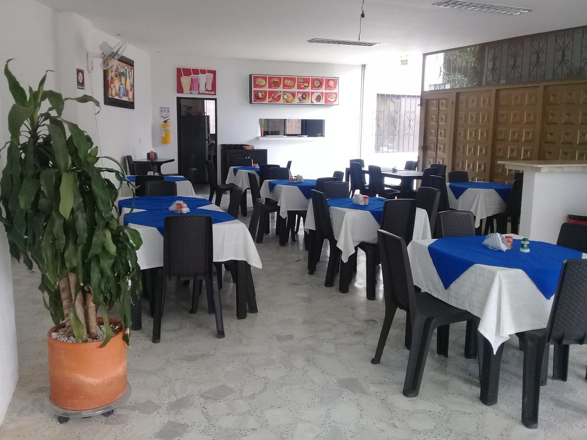 Blue Star Hotel Melgar Extérieur photo