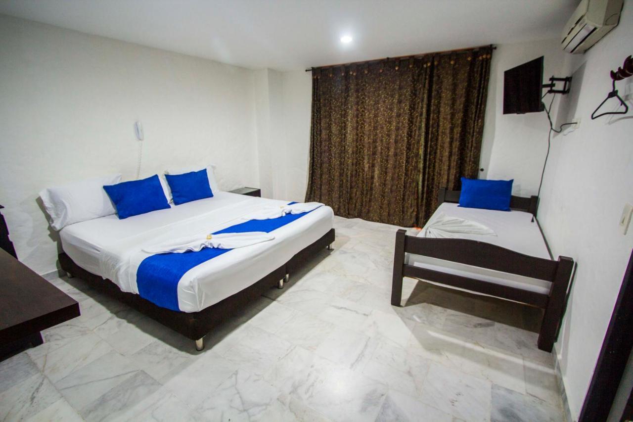 Blue Star Hotel Melgar Extérieur photo